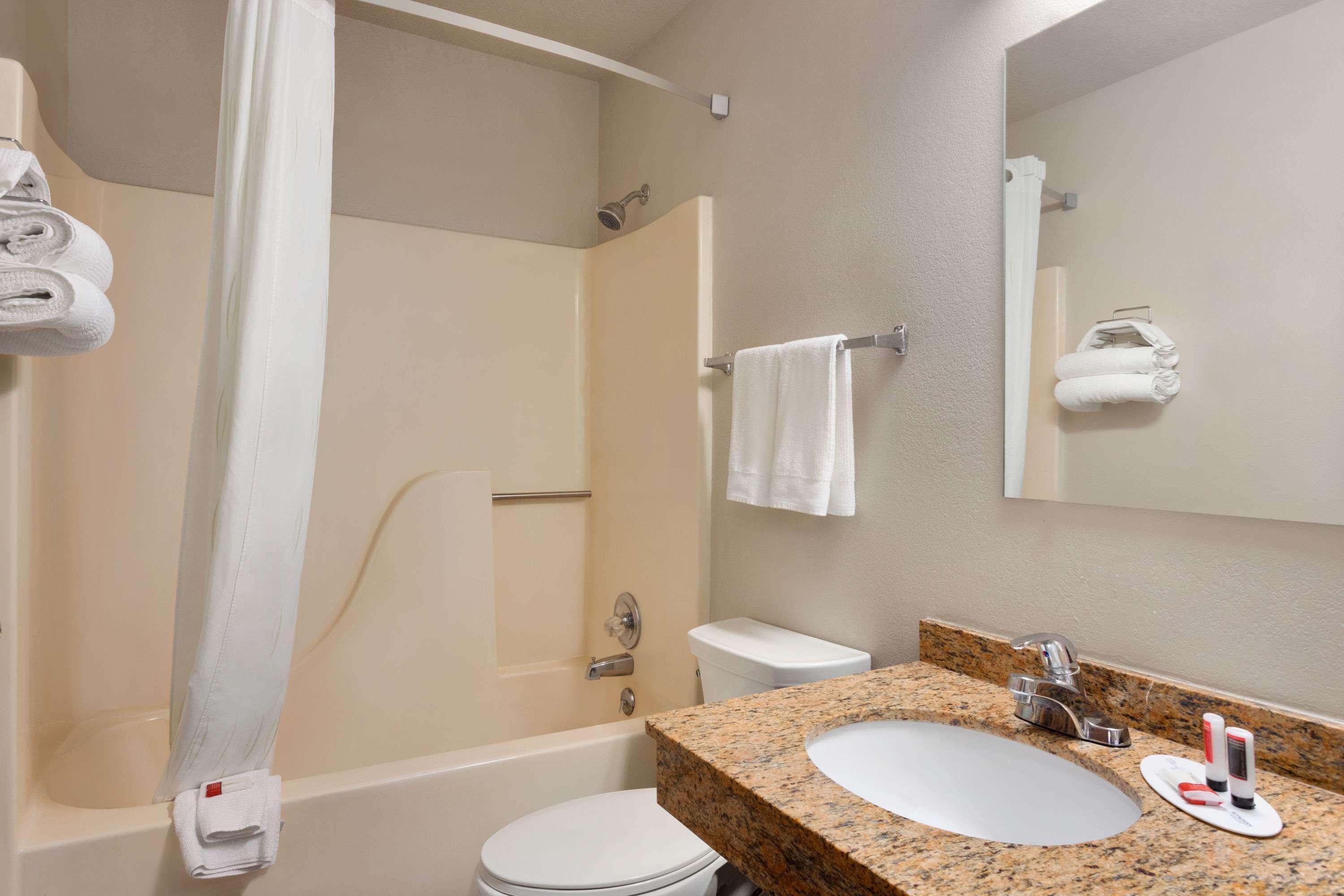 Travelodge By Wyndham Jefferson CityJefferson City  Kültér fotó