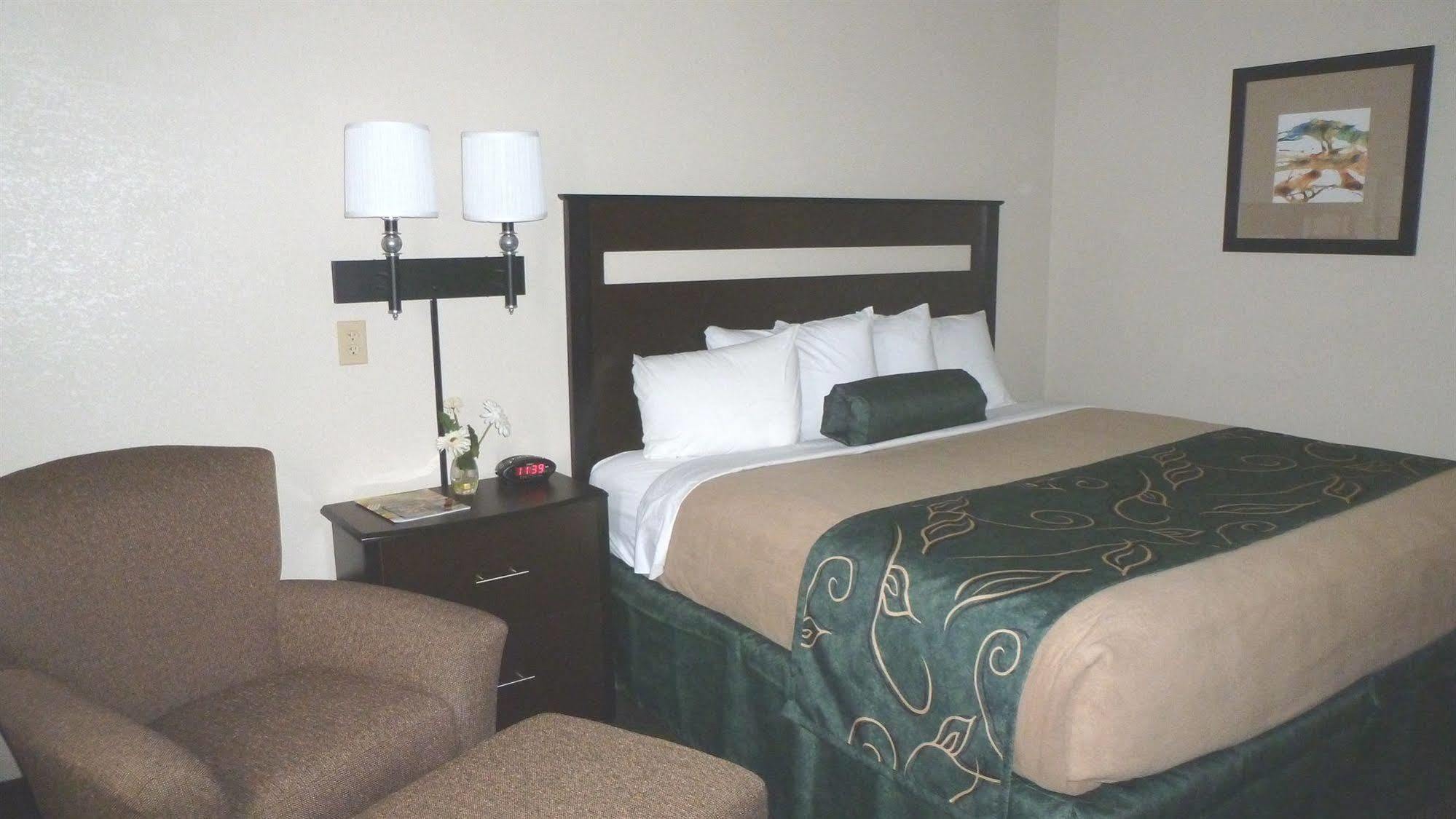 Travelodge By Wyndham Jefferson CityJefferson City  Kültér fotó